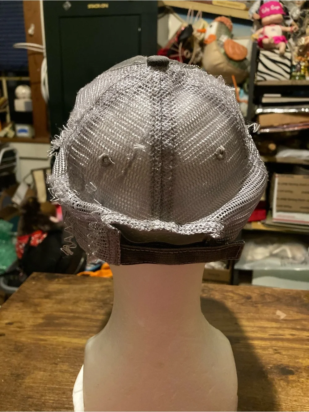 Girls/teens distressed baseball cap